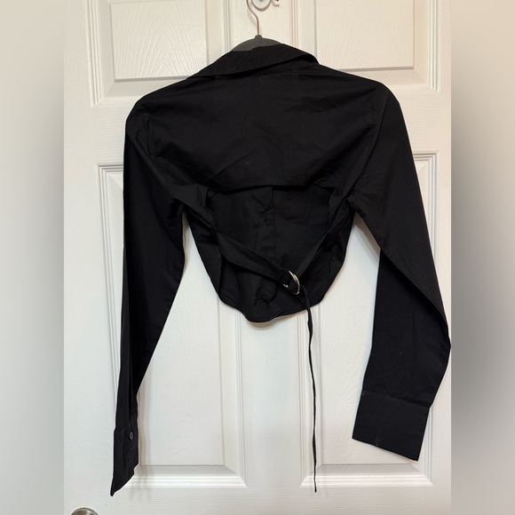 H&M Black Cropped Button-Down Shirt with back out. Woman’s Small - Picture 2 of 6